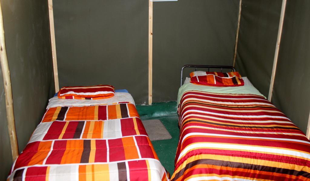 הודספרויט Amanzimlotzi Riverside Bush Camp מראה חיצוני תמונה